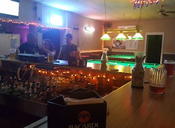 texas/san-angelo/bar/giz-hums-billiards-brew