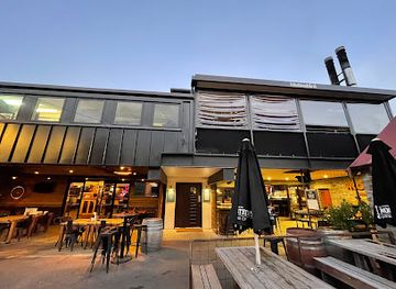 new-zealand/wanaka/bar/muttonbird