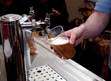 sweden/linkoping/bar/fredagspuben