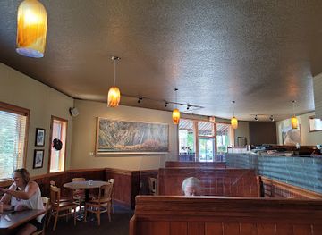 oregon/union-county/bar/mamacita-s-international-grill