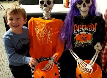 iowa/backbone-state-park/bar/r-place-of-masonville