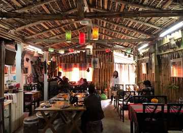 bangladesh/bandarban-hill-tracts/bar/re-khyaing