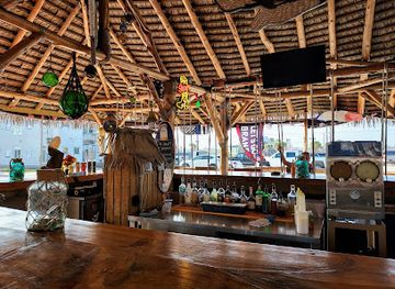 texas/port-aransas/bar/port-a-beer-hut