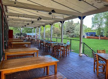 wyoming/bridger-teton-national-forest/bar/calico-restaurant