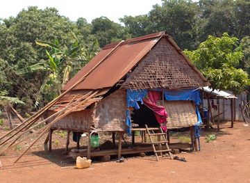 cambodia/ratanakiri-province/bar/reggae-bar-homestay-jungle-trekking