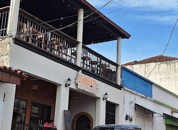 honduras/copan-ruinas/bar/ambar