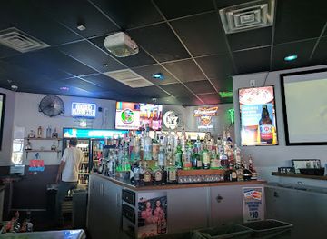 california/imperial-valley/bar/dogwood-sports-bar-grill