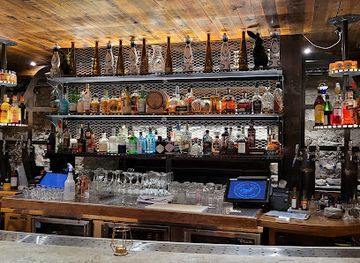 canada/northern-canada/bar/rabbit-hole