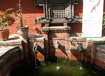 nepal/patan/bangalamukhi-temple/bar/black-pepper-cafe-pub