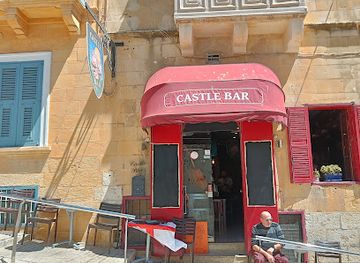 Castle Bar