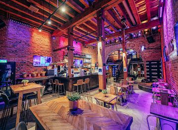 finland/halti/bar/wallis-karaoke-bar