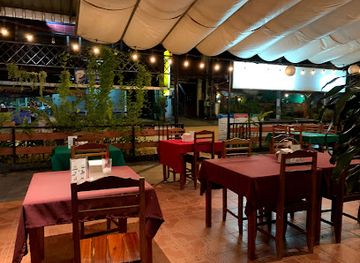 laos/vang-vieng-karst-landscape/bar/vela-cafe-and-restaurant