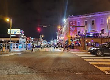 tennessee/memphis-beale-street/bar/the-corner-bar-at-the-peabody-memphis