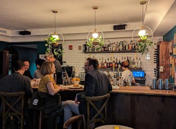 virginia/southern-virginia/bar/old-hat-bar