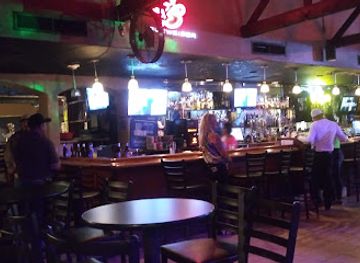 new-mexico/northeast-new-mexico/bar/leo-s