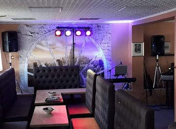 estonia/rakvere/bar/hullujaani-grill