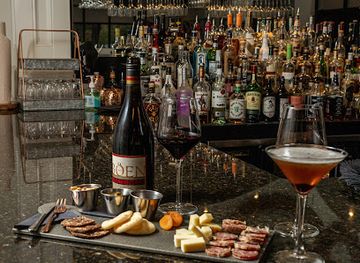 louisiana/lake-borgne/bar/st-ann-wine-bar