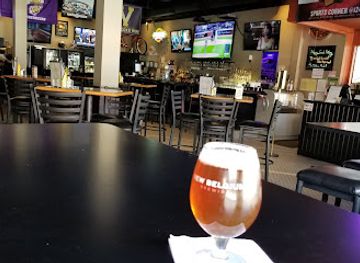 illinois/western-illinois/bar/sports-corner-124