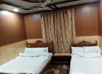 pakistan/shandur-top/bar/the-peninsula-phander-hotel-and-restaurant