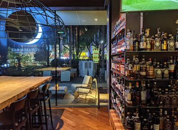 singapore/bugis/bar/quaich-bar-avant-garde