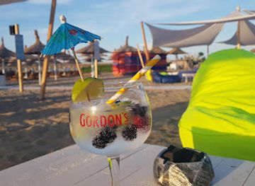 romania/constanta/bar/moon-beach-plaja-bar