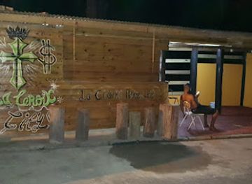 dominica/saint-george/bar/la-croix-bar-and-grill