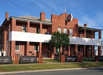 australia/mallee/bar/mystic-park-hotel