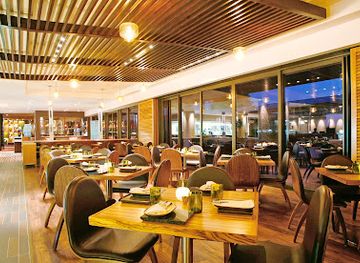 south-africa/kgalagadi-transfrontier-park/bar/san-deck-bar-restaurant