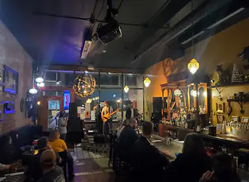 Cherry Street Tavern