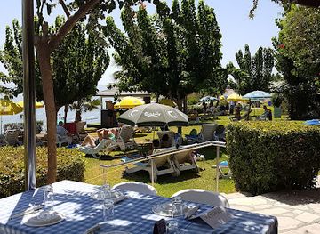 cyprus/governor-s-beach/bar/sofroniou-beach-restaurant-akti-sofroniou