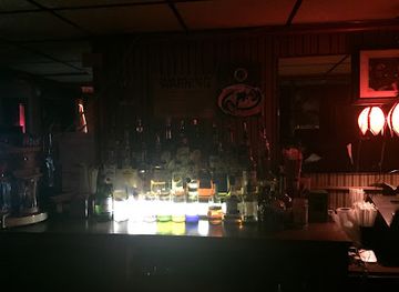 new-york/greater-niagara/bar/max-s-lounge