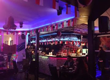 chile/los-lagos-region/bar/clover-enjoy-bar