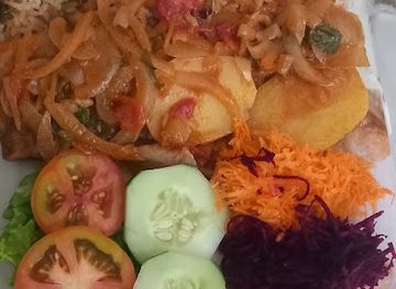 cabo-verde/praia-de-atalaia/bar/bar-quintal-de-pomba