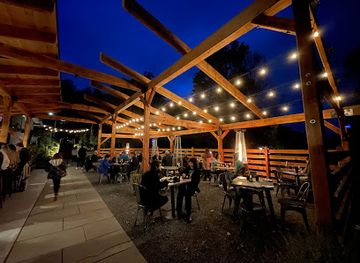 vermont/emerald-lake-state-park/bar/the-crooked-ram