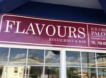 saint-lucia/vieux-fort-quarter/bar/sophie-s-restaurant-bar-ice-cream-parlour