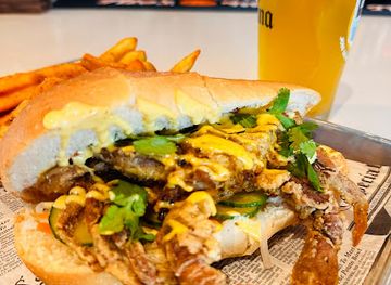 south-carolina/summerville/bar/the-pickle-bar-pickleball-restaurant-bar-event-space