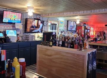 missouri/loess-hills/bar/whiskey-dick-s-bar-grill