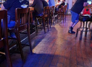 california/lodi/bar/garry-s-lounge