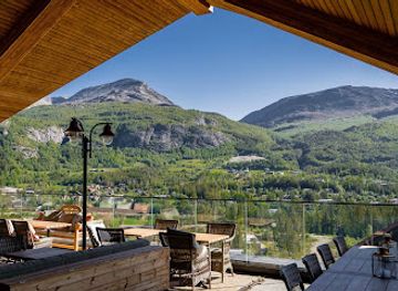 norway/hemsedal/bar/restaurant-liv