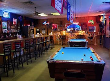 kansas/marais-des-cygnes/bar/papa-c-s-bbq-bar-grill