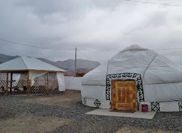 mongolia/altai-mountains/bar/88-tourist-camp