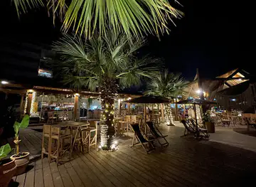 NUSA Beach Bar