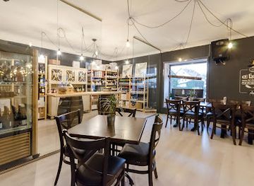 hungary/bodrogkoz/bar/pres-wine-bar-and-store