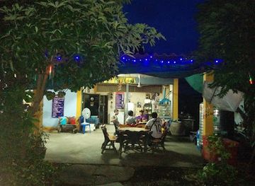 thailand/phetchabun-mountains/bar/carl-chum-s-snooker-hall-cafe