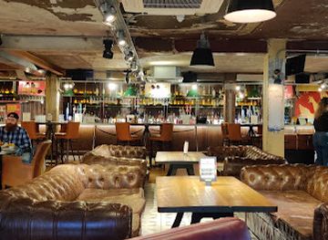 united-kingdom/durham/bar/revolution-durham