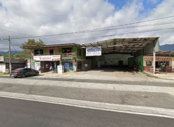 panama/volcan/bar/colt-45-bar-grill