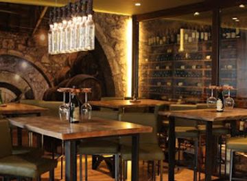 cyprus/limassol/mouttagiaka/bar/the-wine-bar