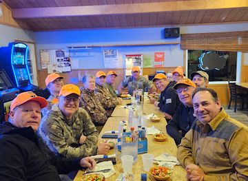 south-dakota/lake-oahe/bar/oahe-sunset-lodging-and-steakhouse