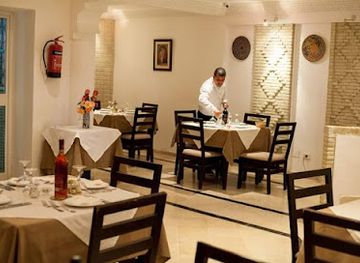 tunisia/the-djerid/bar/restaurant-castilia