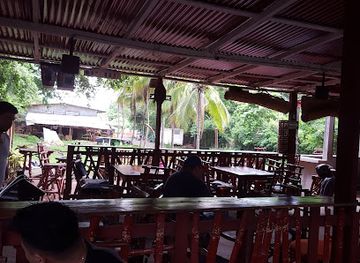 nicaragua/masaya-lowlands/bar/bar-la-ceiba